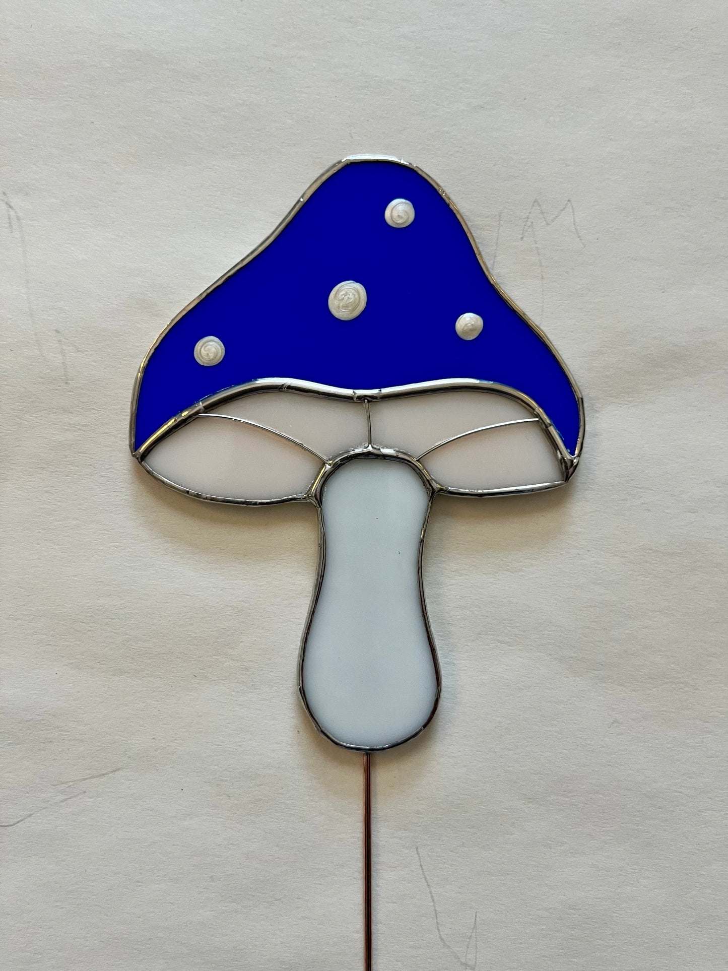 Mushroom plant stake